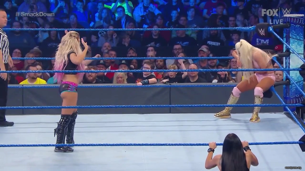 WWE_Friday_Night_SmackDown_2020_01_10_720p_HDTV_x264-NWCHD_mp40280.jpg
