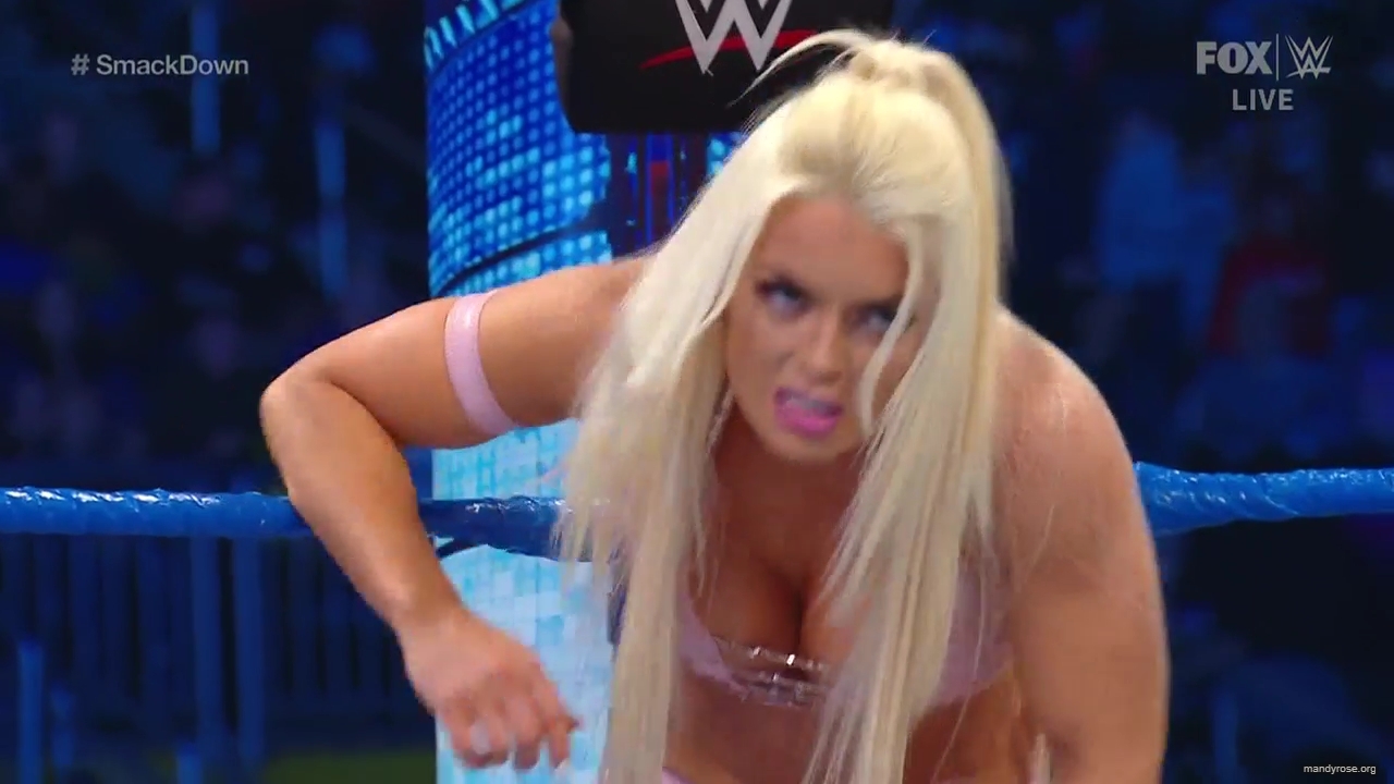 WWE_Friday_Night_SmackDown_2020_01_10_720p_HDTV_x264-NWCHD_mp40283.jpg