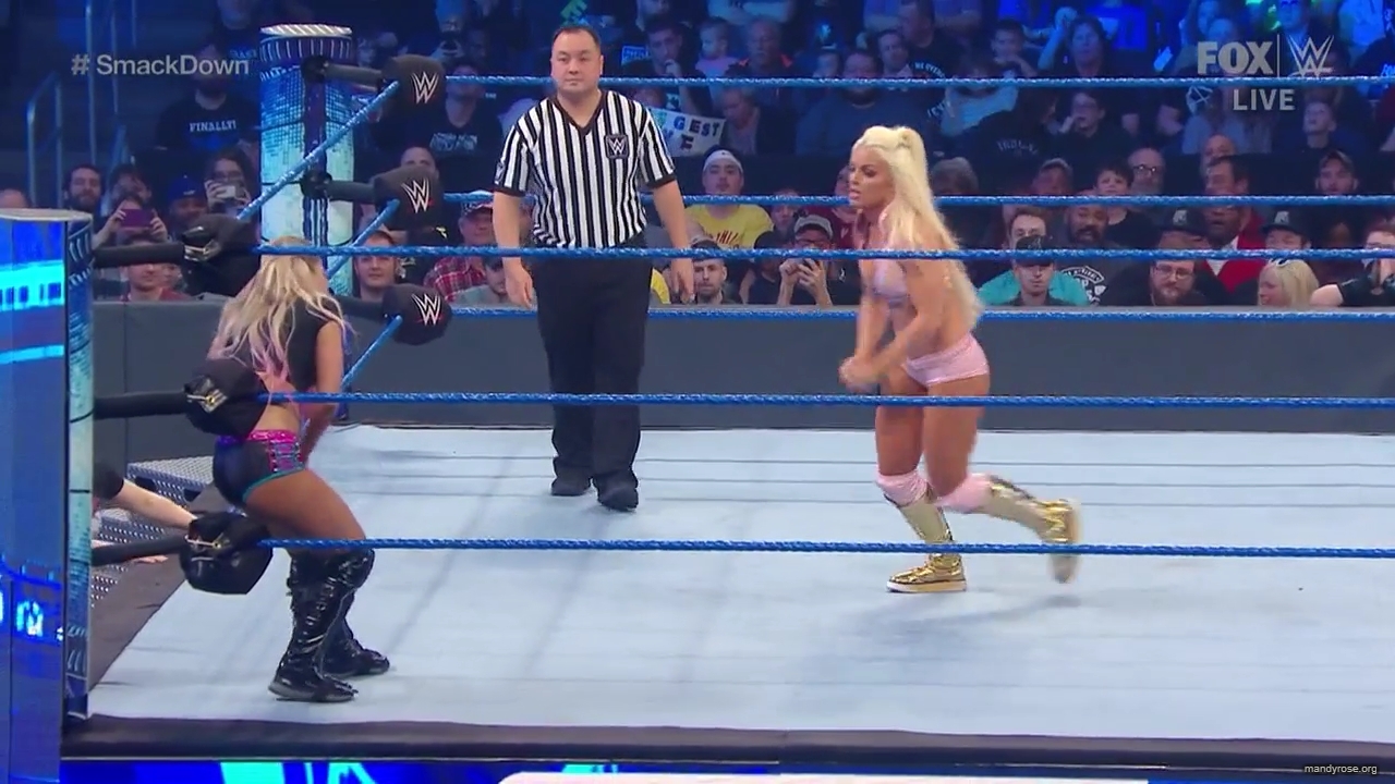 WWE_Friday_Night_SmackDown_2020_01_10_720p_HDTV_x264-NWCHD_mp40303.jpg