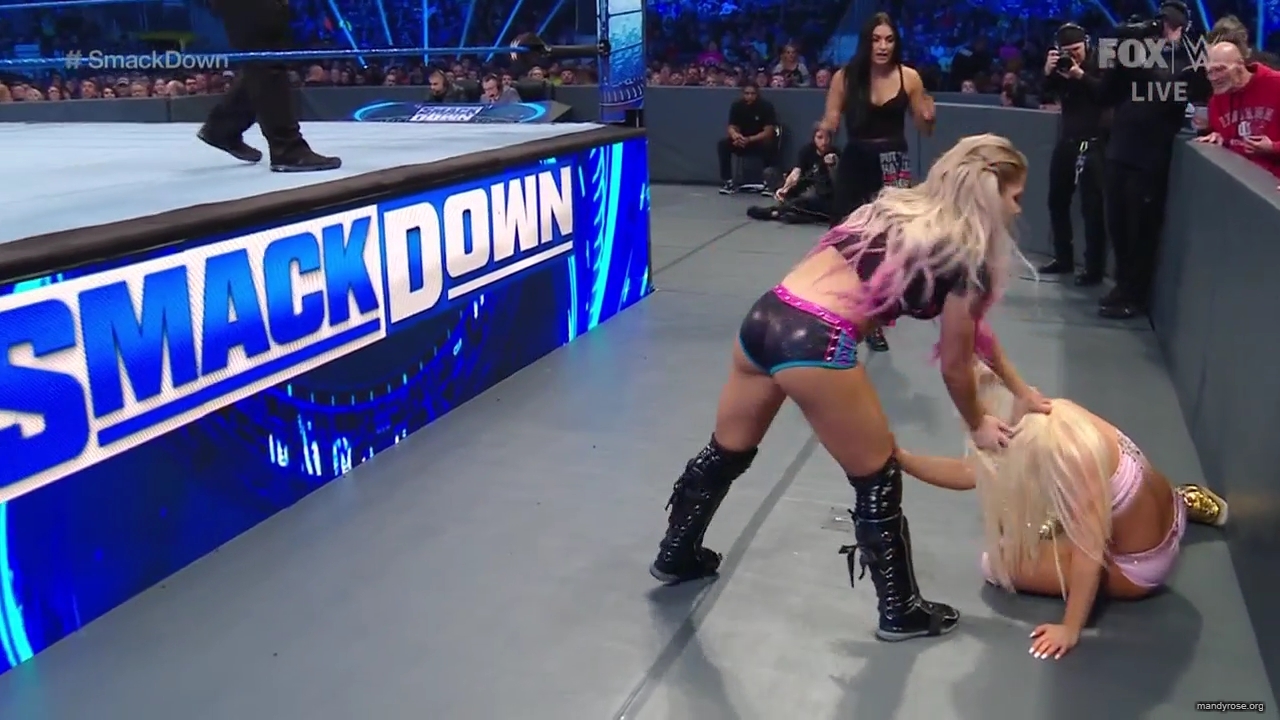 WWE_Friday_Night_SmackDown_2020_01_10_720p_HDTV_x264-NWCHD_mp40323.jpg
