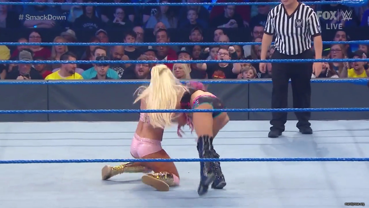 WWE_Friday_Night_SmackDown_2020_01_10_720p_HDTV_x264-NWCHD_mp40366.jpg