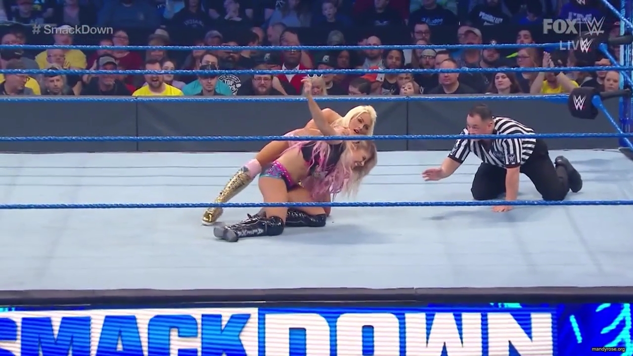 WWE_Friday_Night_SmackDown_2020_01_10_720p_HDTV_x264-NWCHD_mp40378.jpg