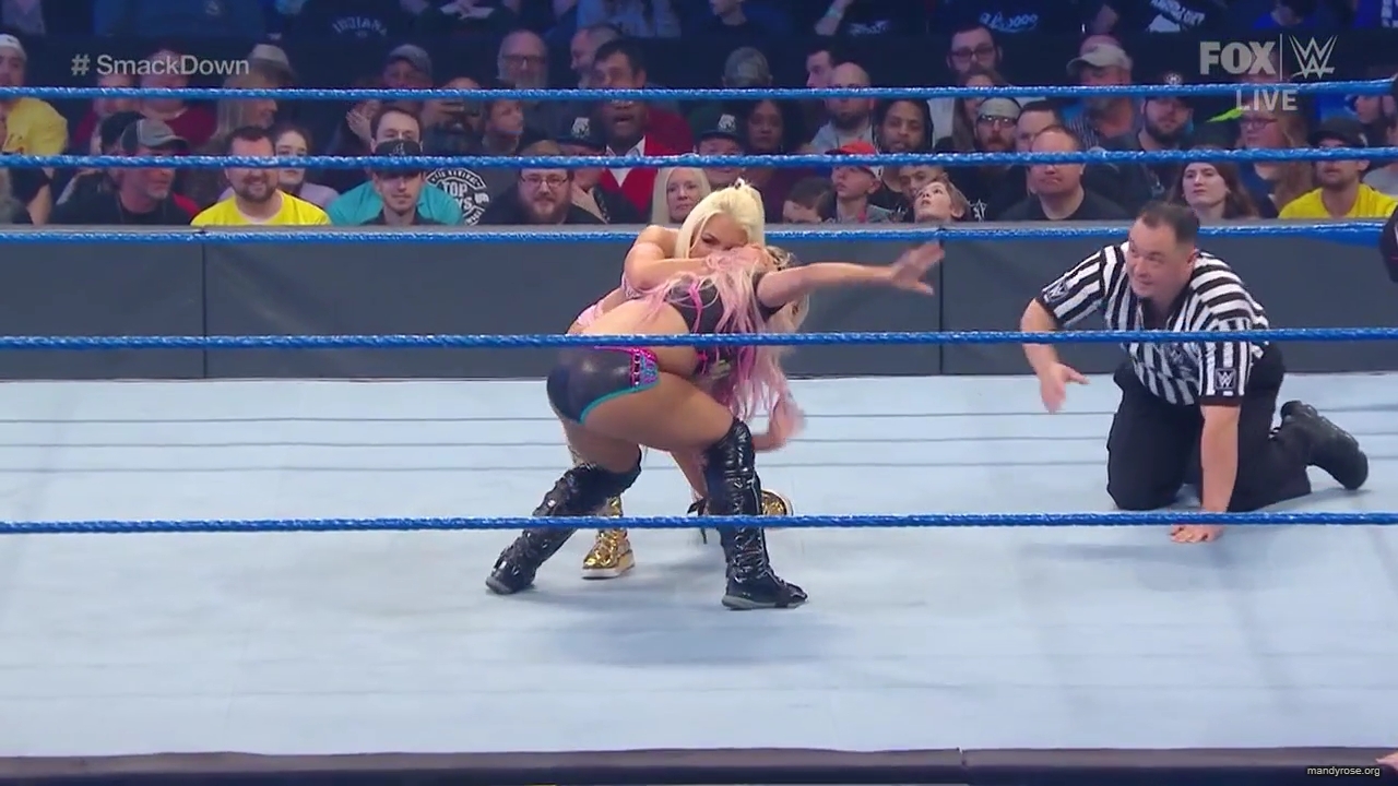 WWE_Friday_Night_SmackDown_2020_01_10_720p_HDTV_x264-NWCHD_mp40380.jpg