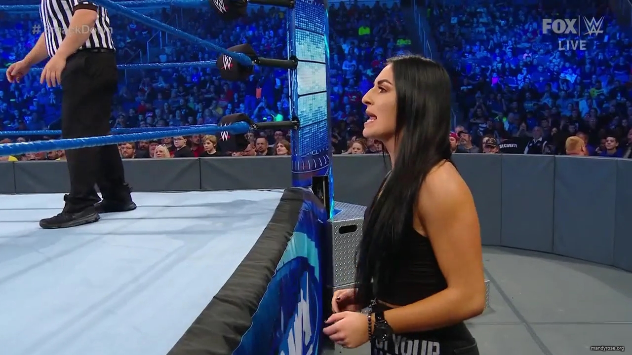 WWE_Friday_Night_SmackDown_2020_01_10_720p_HDTV_x264-NWCHD_mp40389.jpg