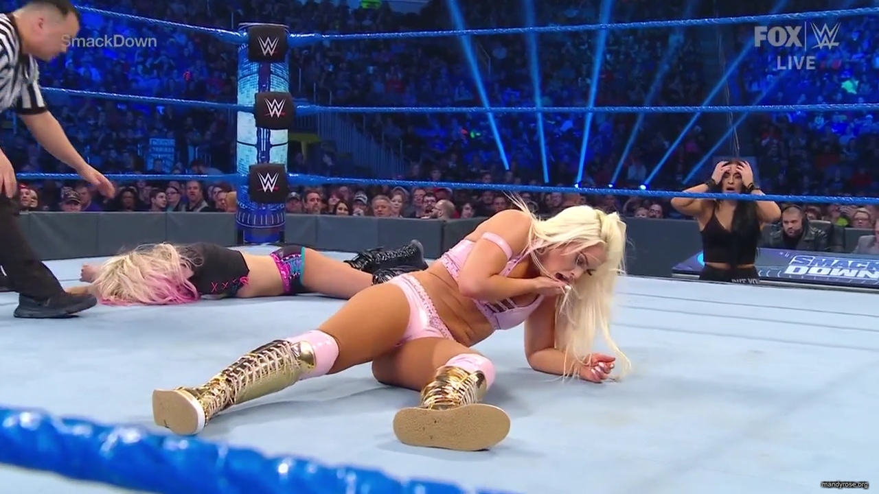 WWE_Friday_Night_SmackDown_2020_01_10_720p_HDTV_x264-NWCHD_mp40403.jpg
