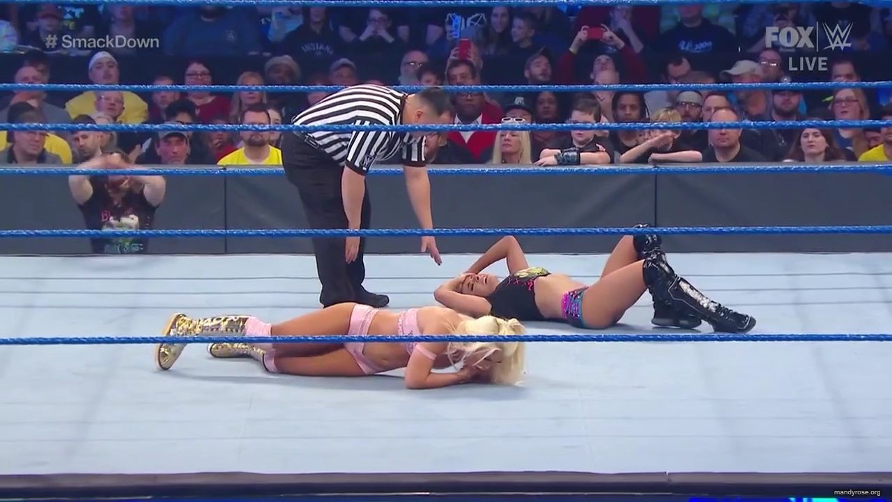 WWE_Friday_Night_SmackDown_2020_01_10_720p_HDTV_x264-NWCHD_mp40407.jpg