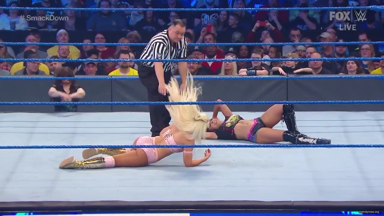 WWE_Friday_Night_SmackDown_2020_01_10_720p_HDTV_x264-NWCHD_mp40408.jpg