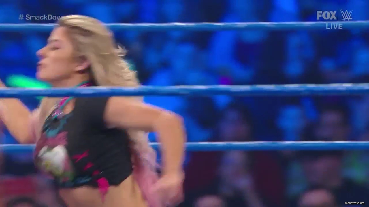 WWE_Friday_Night_SmackDown_2020_01_10_720p_HDTV_x264-NWCHD_mp40415.jpg