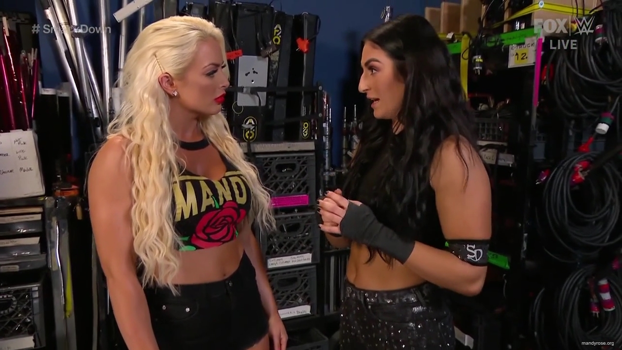 WWE_Friday_Night_SmackDown_2020_01_17_720p_HDTV_x264-NWCHD_mp40032.jpg