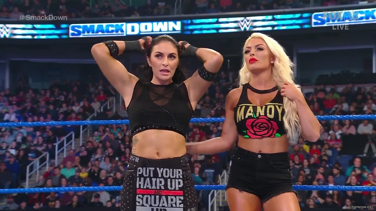 WWE_Friday_Night_SmackDown_2020_01_17_720p_HDTV_x264-NWCHD_mp40099.jpg