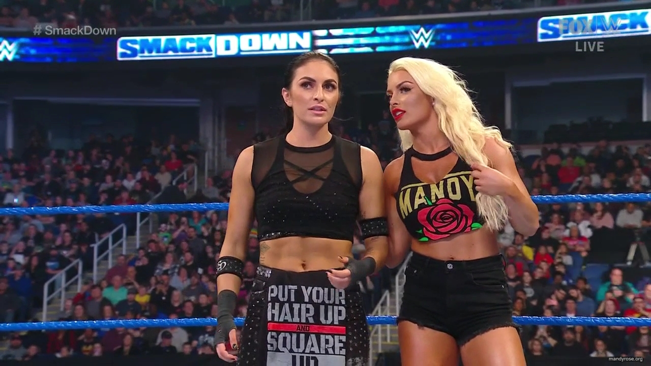 WWE_Friday_Night_SmackDown_2020_01_17_720p_HDTV_x264-NWCHD_mp40100.jpg