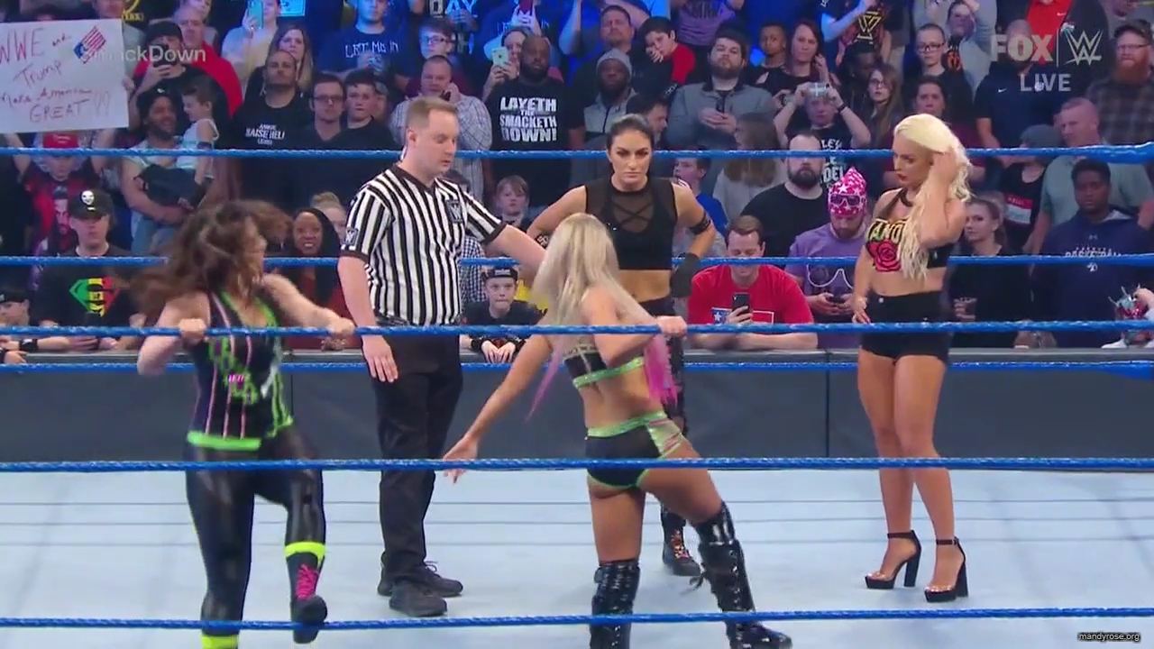 WWE_Friday_Night_SmackDown_2020_01_17_720p_HDTV_x264-NWCHD_mp40144.jpg