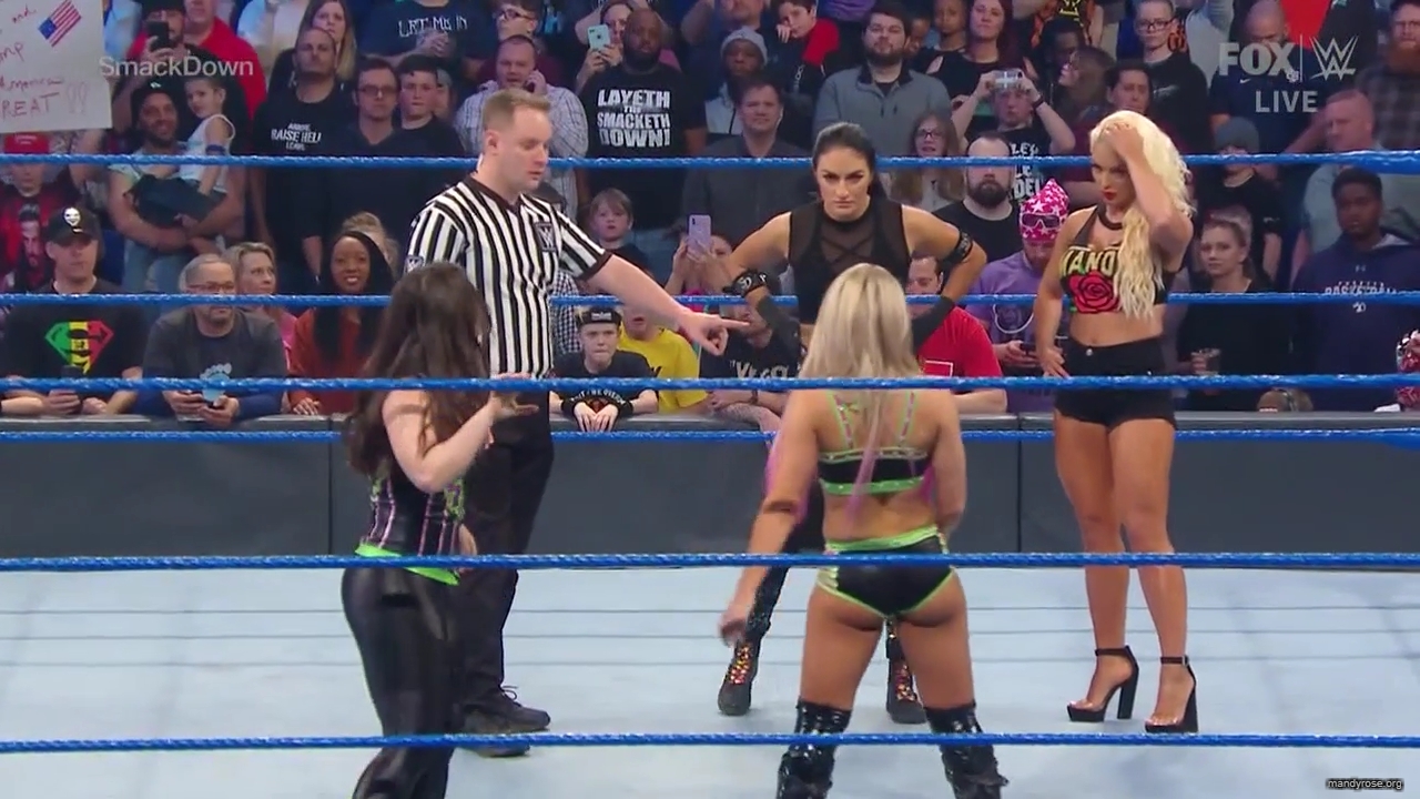 WWE_Friday_Night_SmackDown_2020_01_17_720p_HDTV_x264-NWCHD_mp40145.jpg
