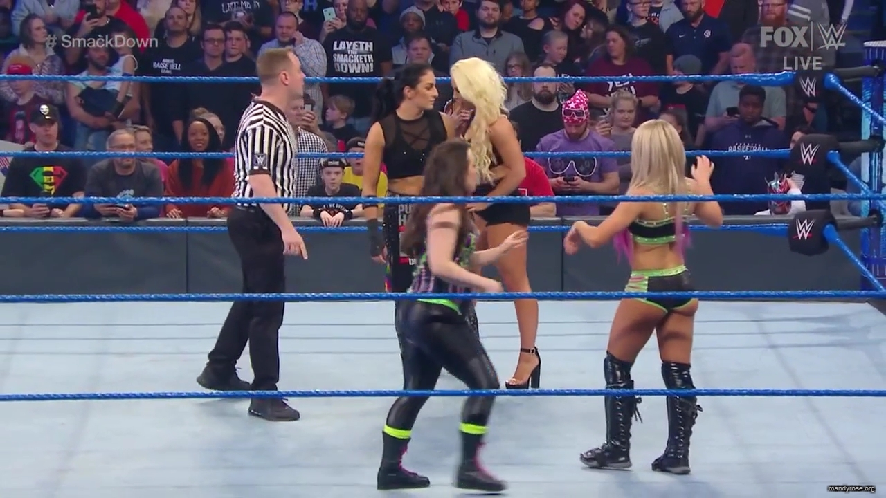 WWE_Friday_Night_SmackDown_2020_01_17_720p_HDTV_x264-NWCHD_mp40148.jpg
