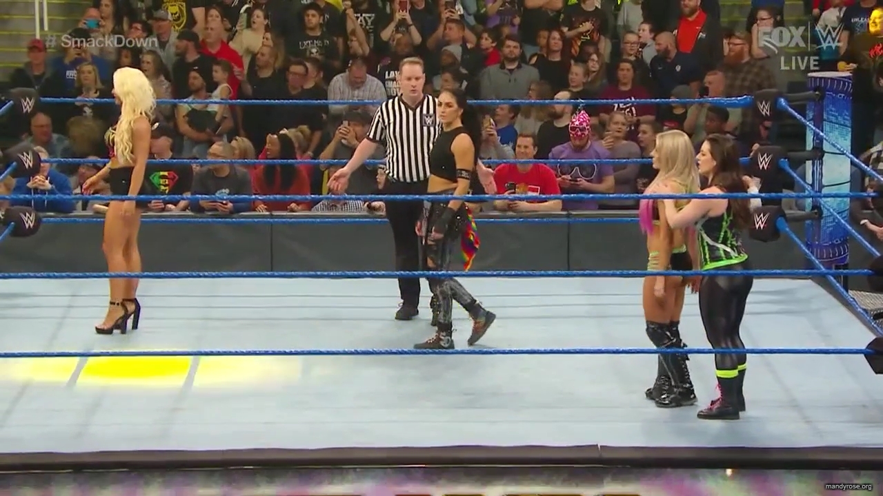 WWE_Friday_Night_SmackDown_2020_01_17_720p_HDTV_x264-NWCHD_mp40151.jpg