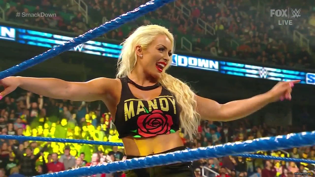 WWE_Friday_Night_SmackDown_2020_01_17_720p_HDTV_x264-NWCHD_mp40154.jpg