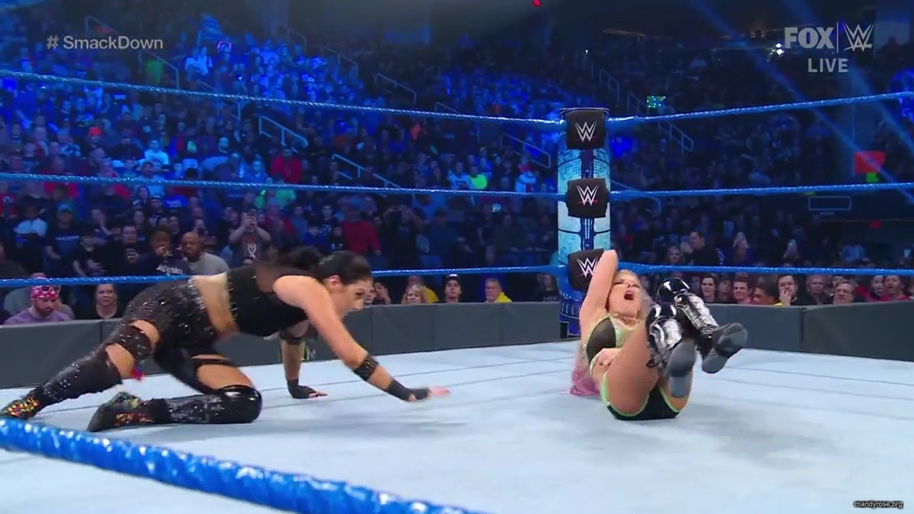 WWE_Friday_Night_SmackDown_2020_01_17_720p_HDTV_x264-NWCHD_mp40191.jpg