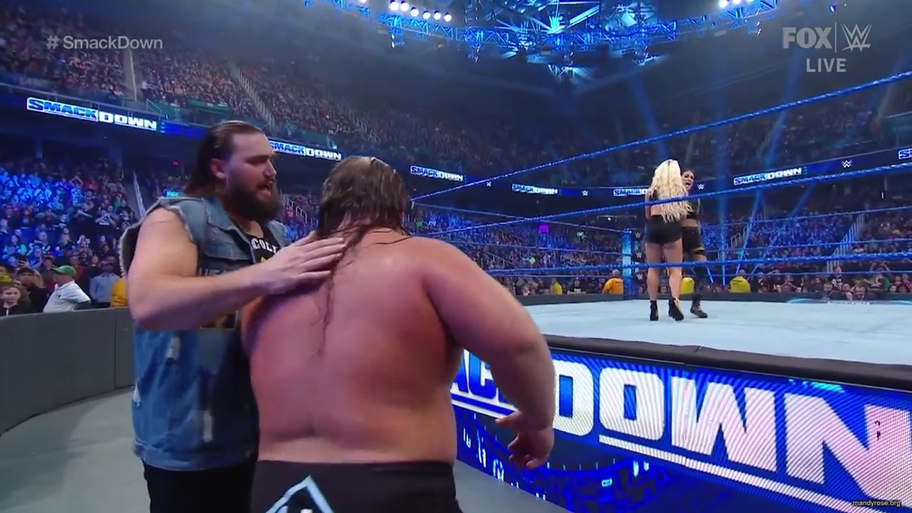 WWE_Friday_Night_SmackDown_2020_01_17_720p_HDTV_x264-NWCHD_mp40293.jpg