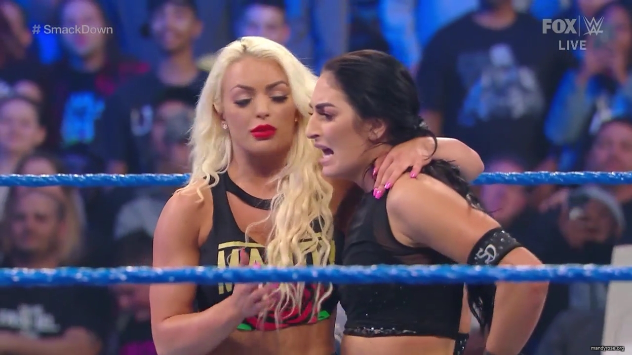 WWE_Friday_Night_SmackDown_2020_01_17_720p_HDTV_x264-NWCHD_mp40295.jpg