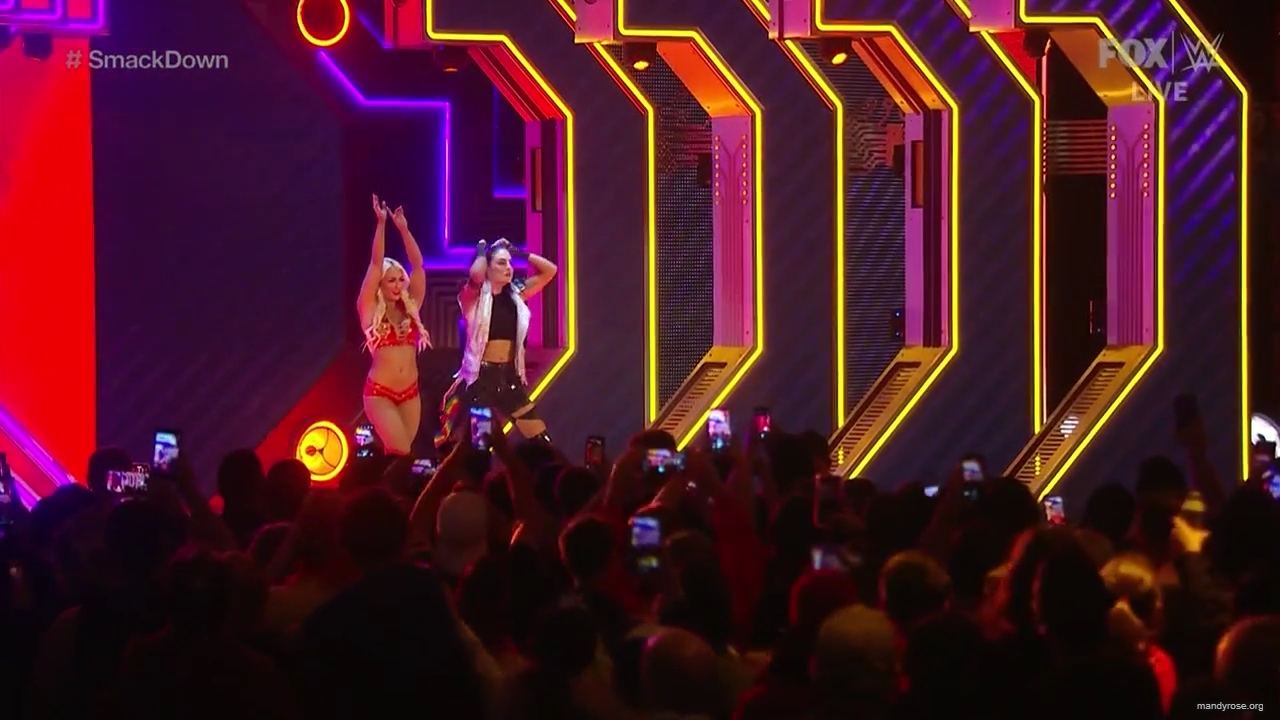 WWE_Friday_Night_SmackDown_2020_01_24_720p_HDTV_x264-NWCHD_mp40418.jpg