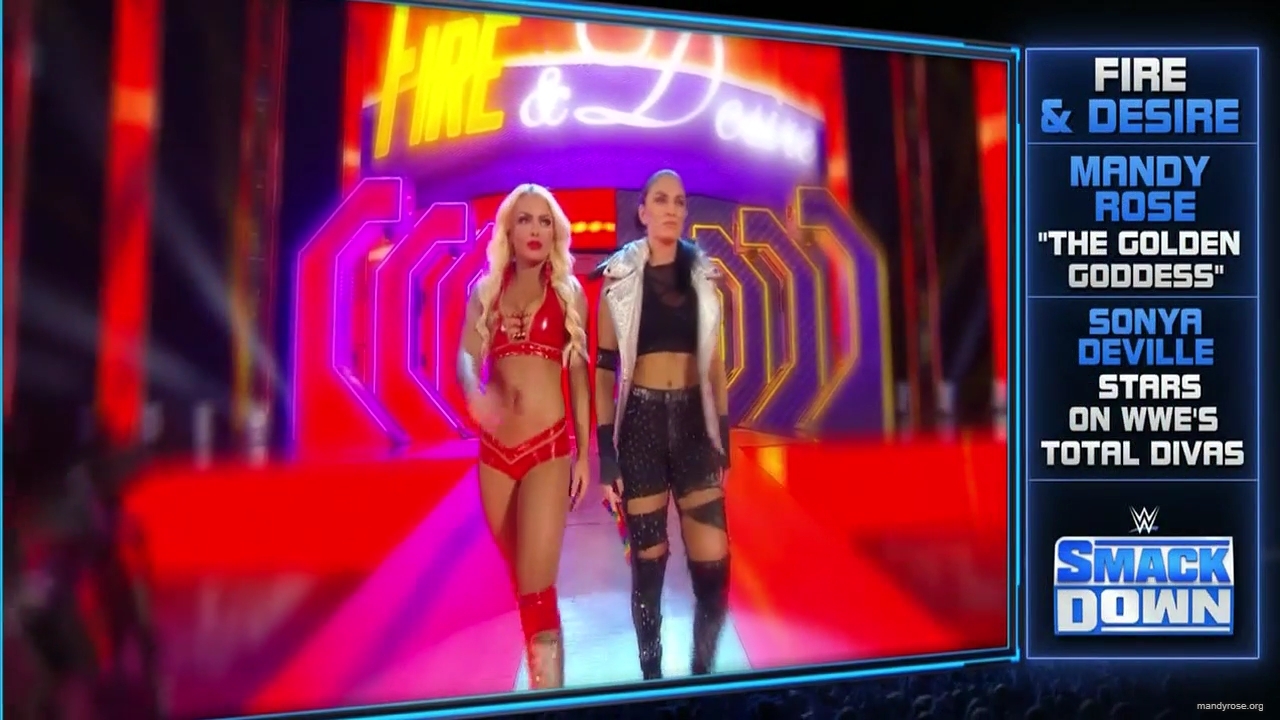WWE_Friday_Night_SmackDown_2020_01_24_720p_HDTV_x264-NWCHD_mp40427.jpg