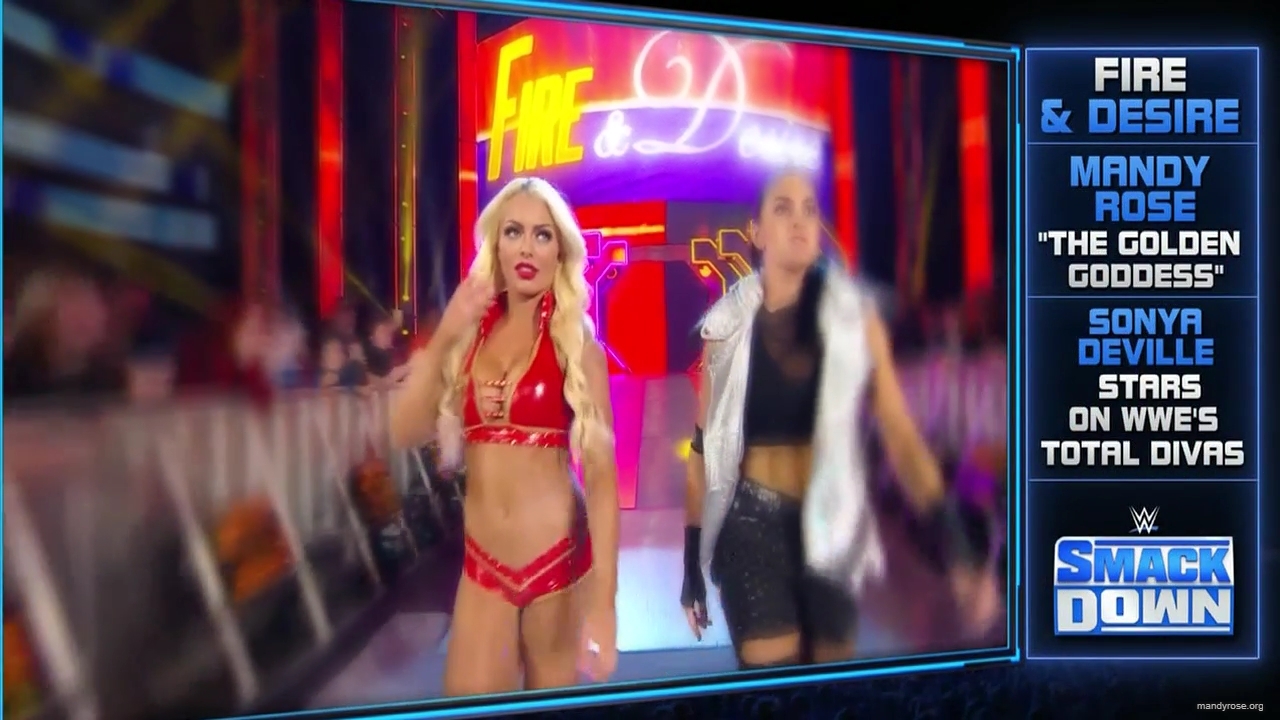 WWE_Friday_Night_SmackDown_2020_01_24_720p_HDTV_x264-NWCHD_mp40431.jpg