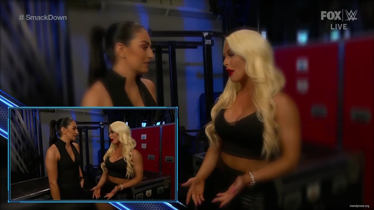 WWE_Friday_Night_SmackDown_2020_01_24_720p_HDTV_x264-NWCHD_mp40442.jpg