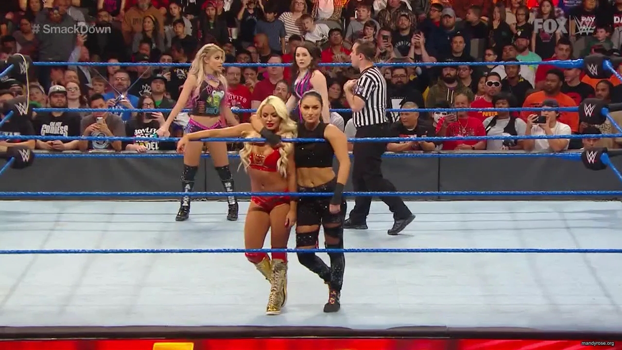 WWE_Friday_Night_SmackDown_2020_01_24_720p_HDTV_x264-NWCHD_mp40463.jpg