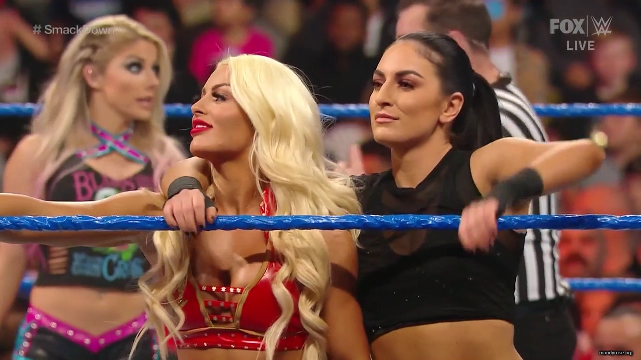 WWE_Friday_Night_SmackDown_2020_01_24_720p_HDTV_x264-NWCHD_mp40466.jpg