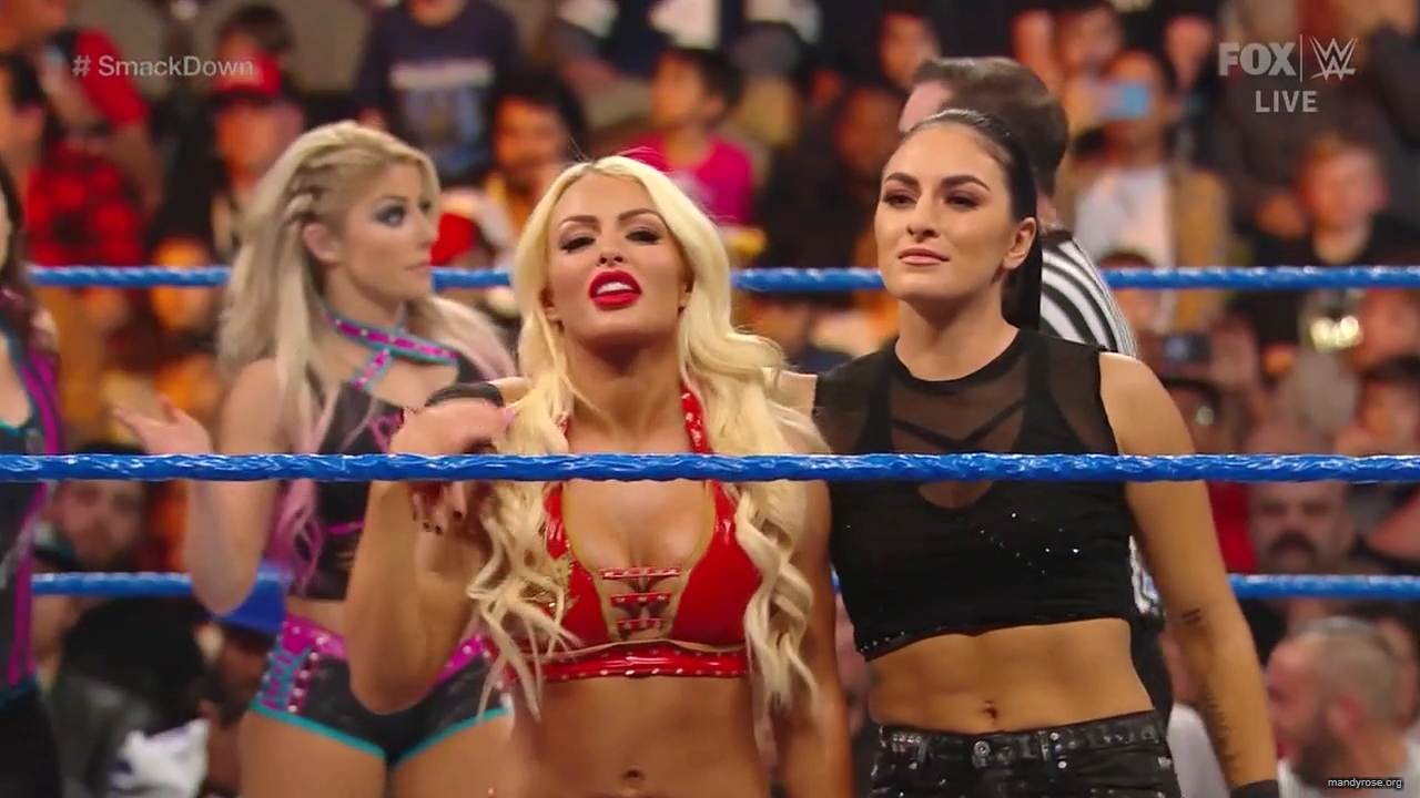 WWE_Friday_Night_SmackDown_2020_01_24_720p_HDTV_x264-NWCHD_mp40467.jpg