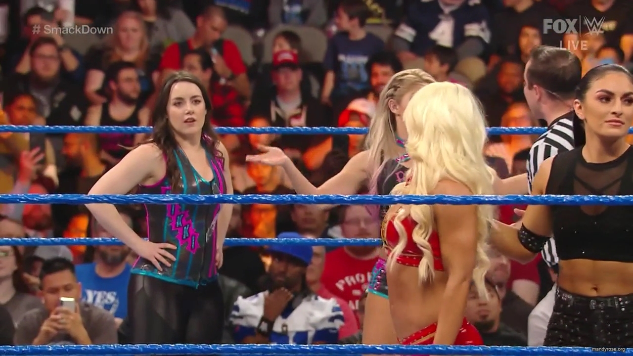 WWE_Friday_Night_SmackDown_2020_01_24_720p_HDTV_x264-NWCHD_mp40468.jpg