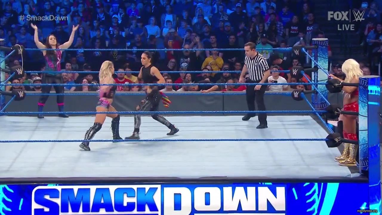 WWE_Friday_Night_SmackDown_2020_01_24_720p_HDTV_x264-NWCHD_mp40483.jpg
