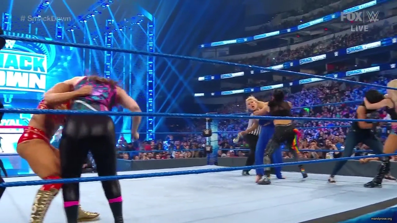 WWE_Friday_Night_SmackDown_2020_01_24_720p_HDTV_x264-NWCHD_mp40501.jpg