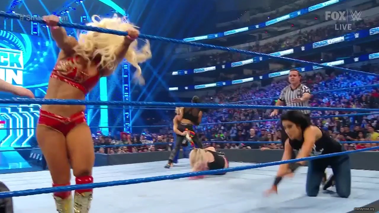 WWE_Friday_Night_SmackDown_2020_01_24_720p_HDTV_x264-NWCHD_mp40505.jpg