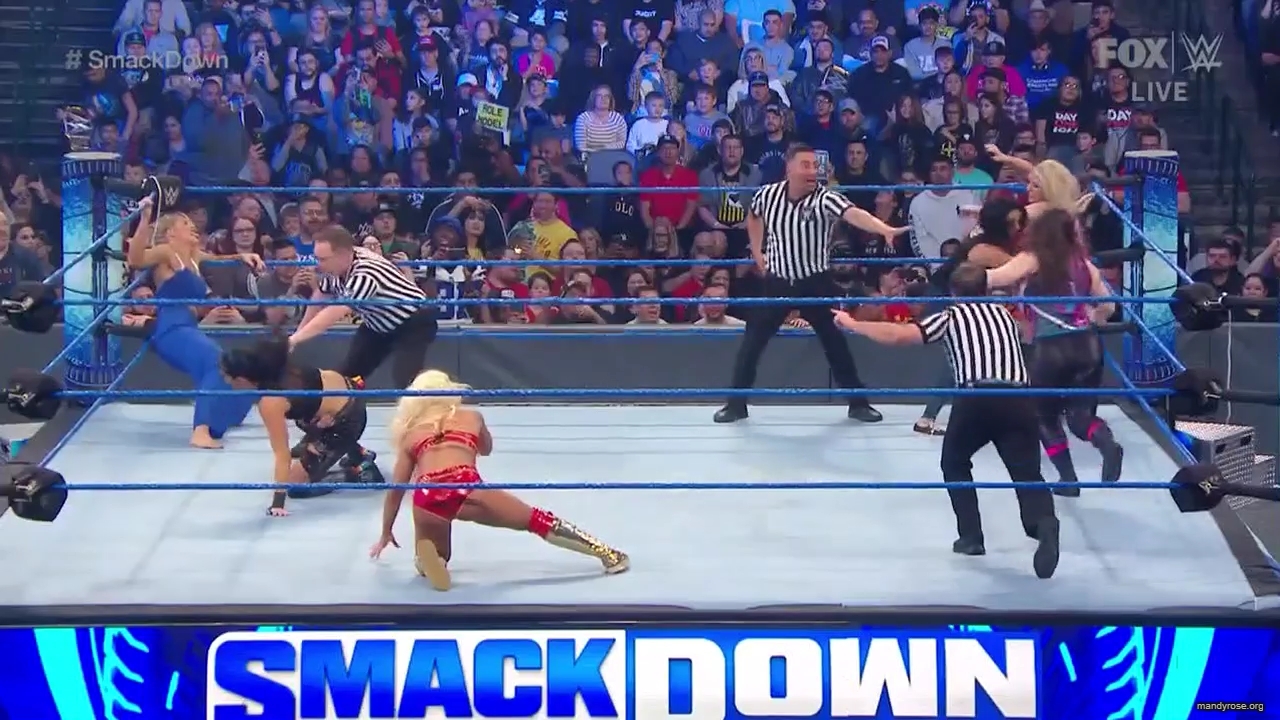 WWE_Friday_Night_SmackDown_2020_01_24_720p_HDTV_x264-NWCHD_mp40514.jpg
