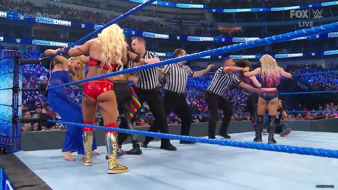 WWE_Friday_Night_SmackDown_2020_01_24_720p_HDTV_x264-NWCHD_mp40524.jpg