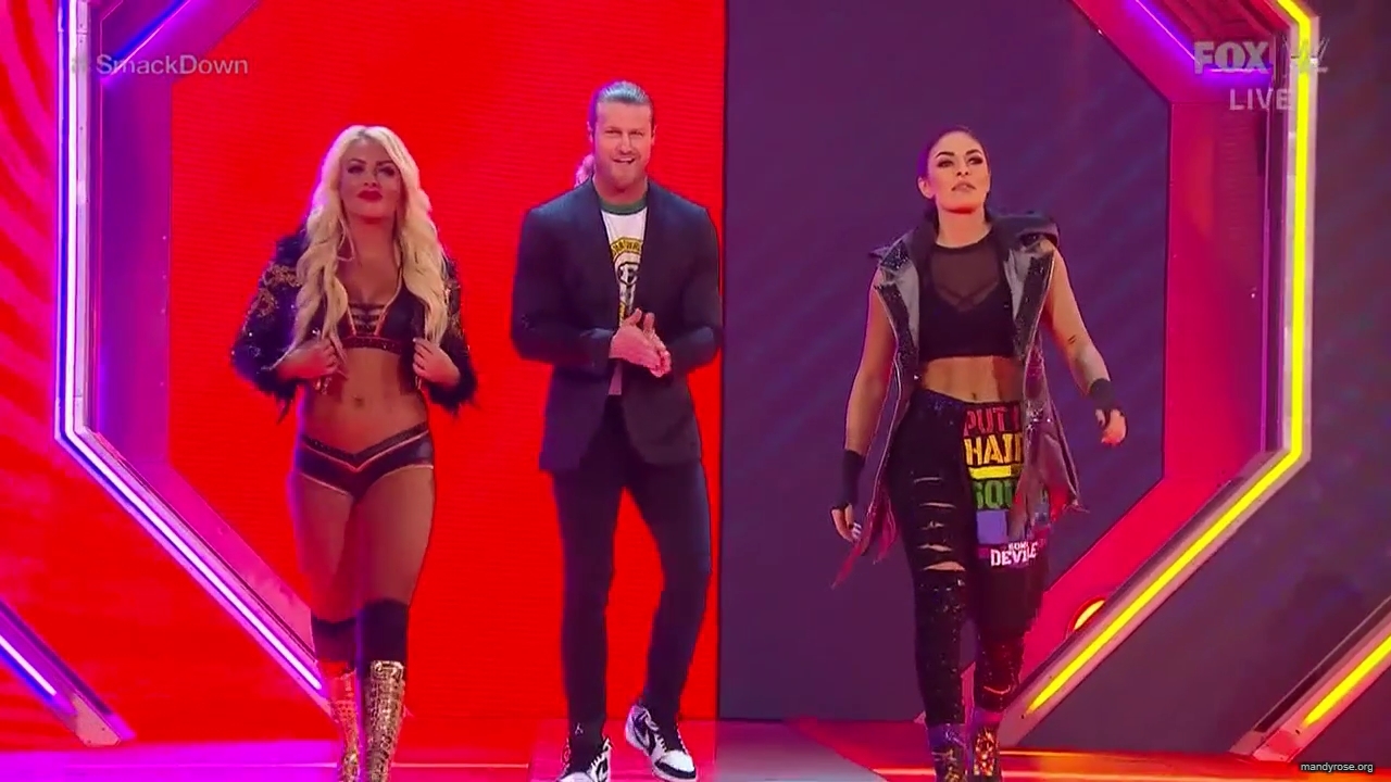 WWE_Friday_Night_SmackDown_2020_03_06_720p_HDTV_x264-NWCHD_mp41085.jpg