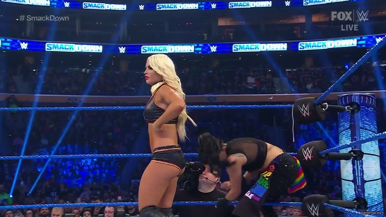 WWE_Friday_Night_SmackDown_2020_03_06_720p_HDTV_x264-NWCHD_mp41130.jpg