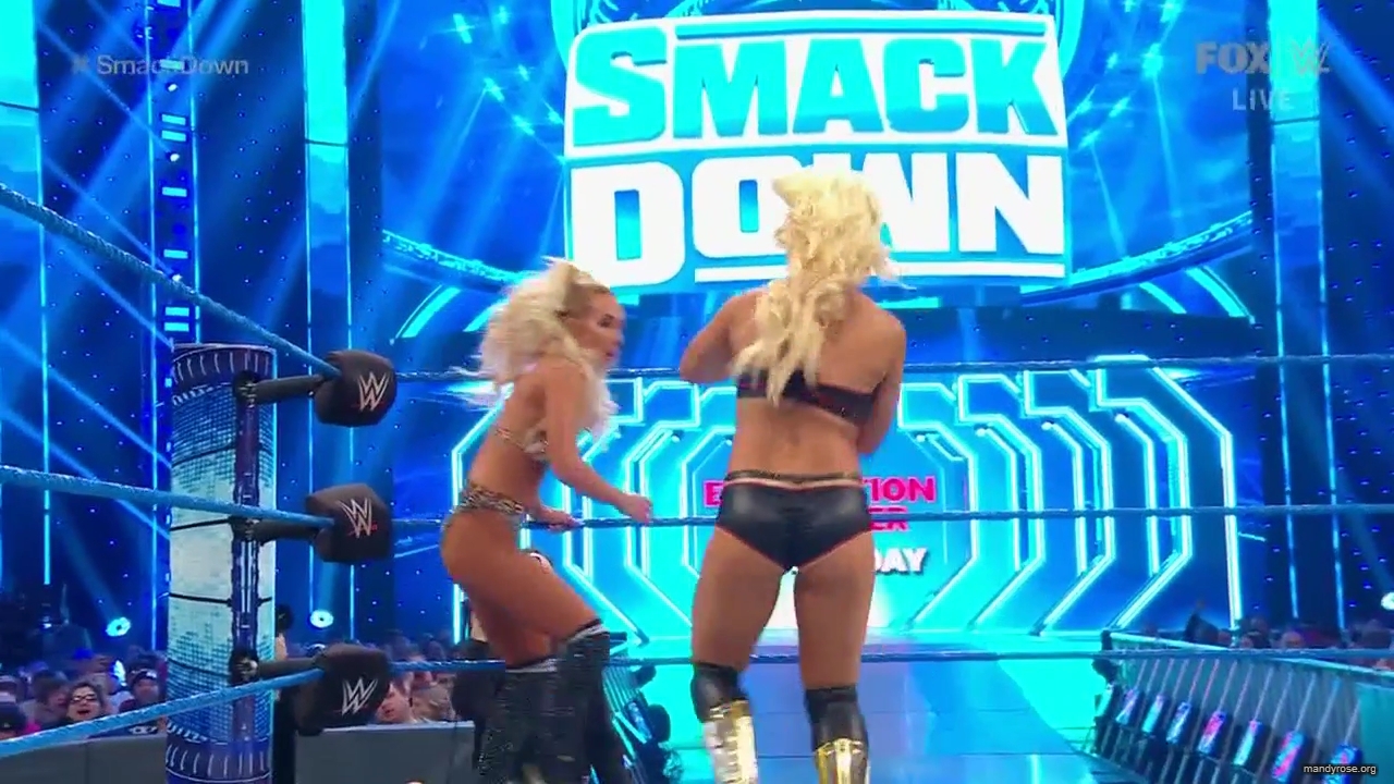 WWE_Friday_Night_SmackDown_2020_03_06_720p_HDTV_x264-NWCHD_mp41151.jpg