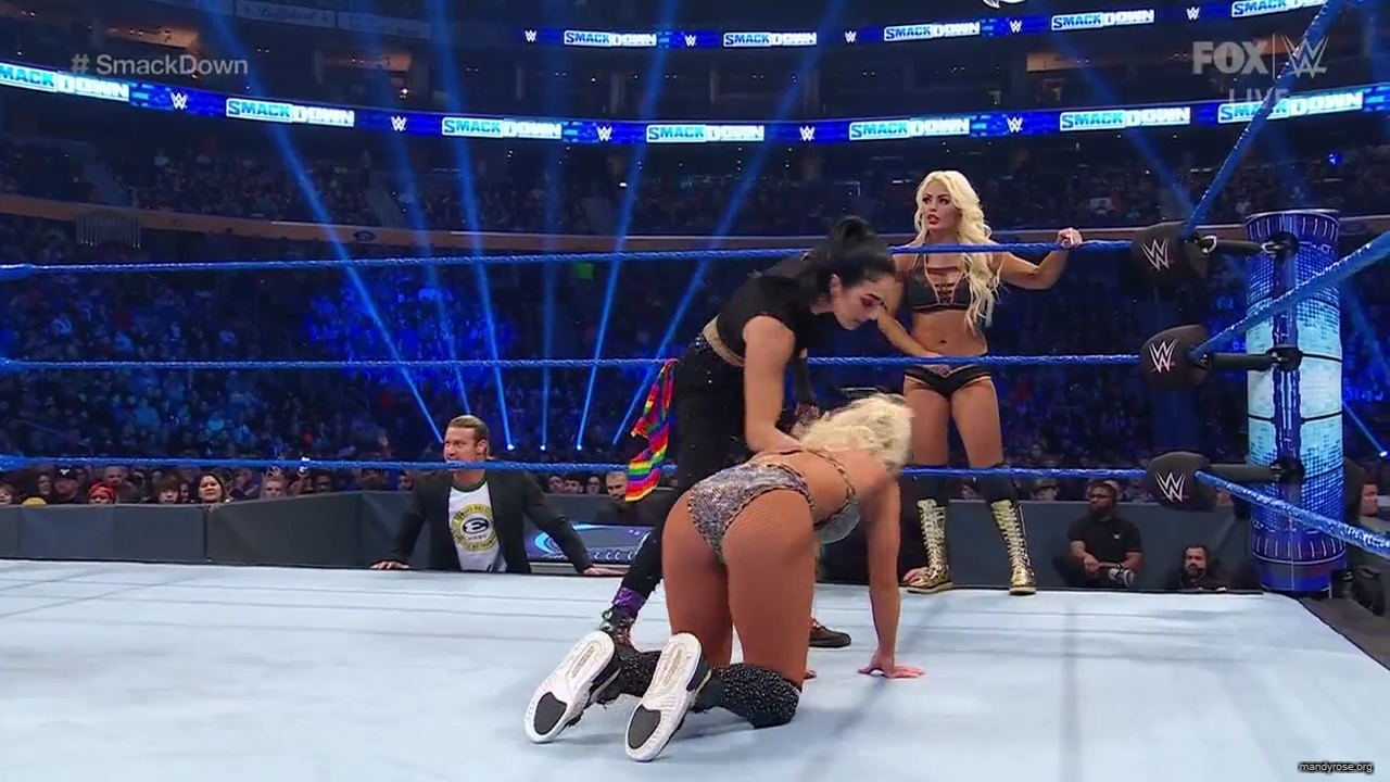 WWE_Friday_Night_SmackDown_2020_03_06_720p_HDTV_x264-NWCHD_mp41185.jpg