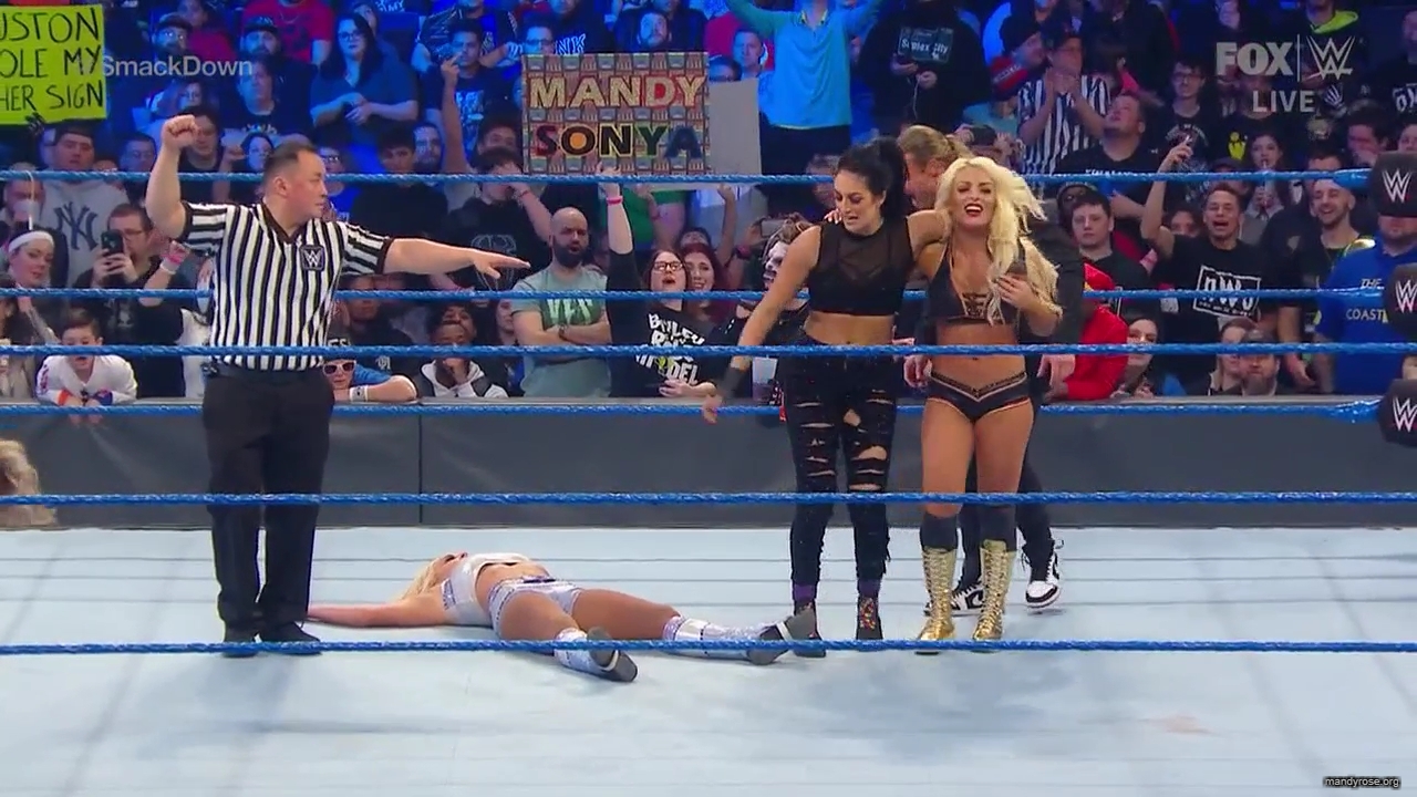 WWE_Friday_Night_SmackDown_2020_03_06_720p_HDTV_x264-NWCHD_mp41309.jpg