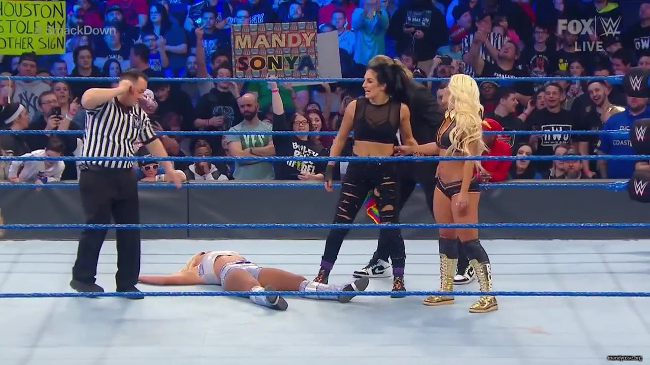WWE_Friday_Night_SmackDown_2020_03_06_720p_HDTV_x264-NWCHD_mp41310.jpg