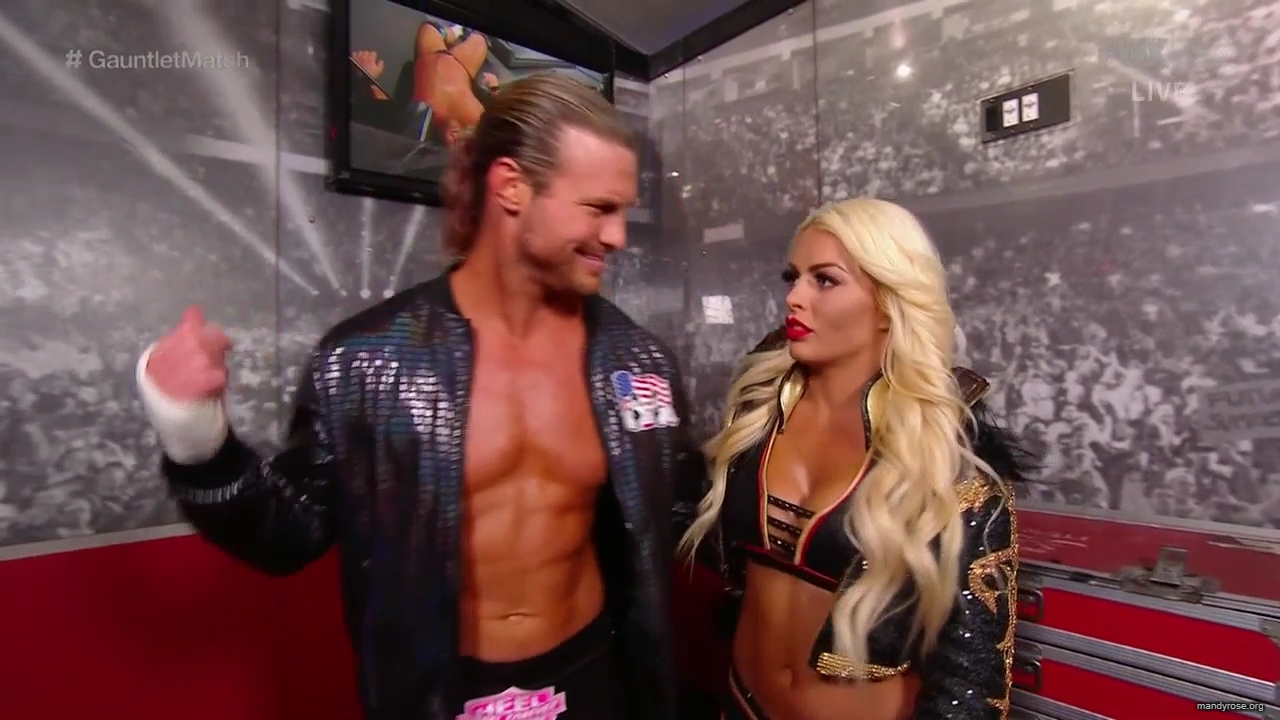 WWE_Friday_Night_SmackDown_2020_03_06_720p_HDTV_x264-NWCHD_mp41397.jpg