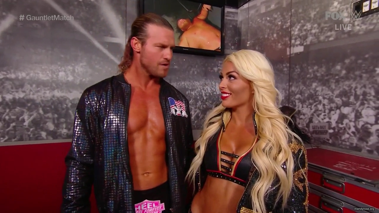 WWE_Friday_Night_SmackDown_2020_03_06_720p_HDTV_x264-NWCHD_mp41404.jpg