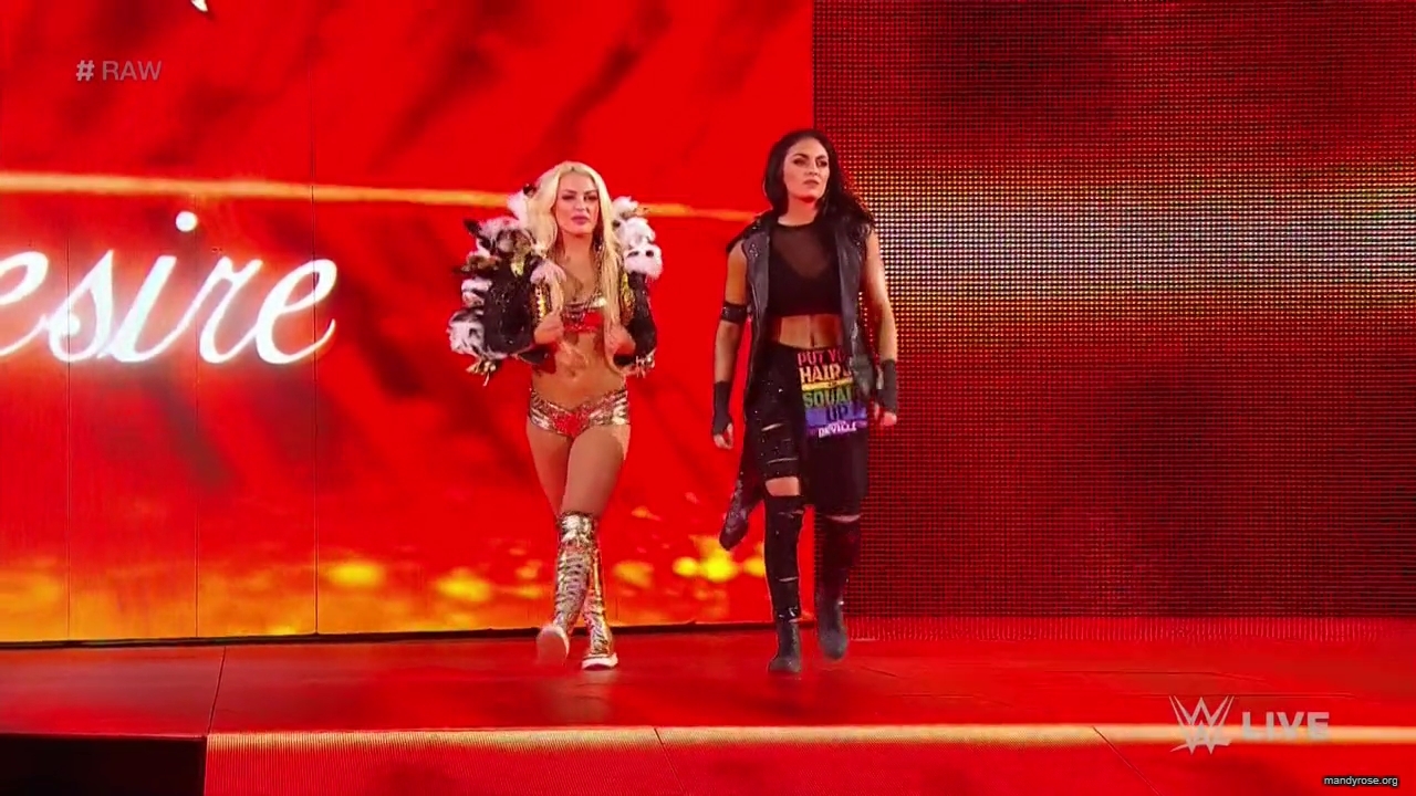 WWE_Monday_Night_RAW_2019_08_19_720p_HDTV_x264-KYR_mkv1667.jpg