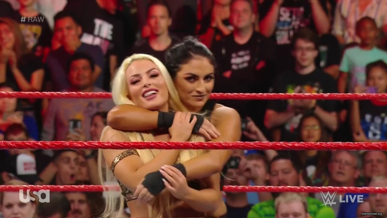 WWE_Monday_Night_RAW_2019_08_19_720p_HDTV_x264-KYR_mkv1711.jpg