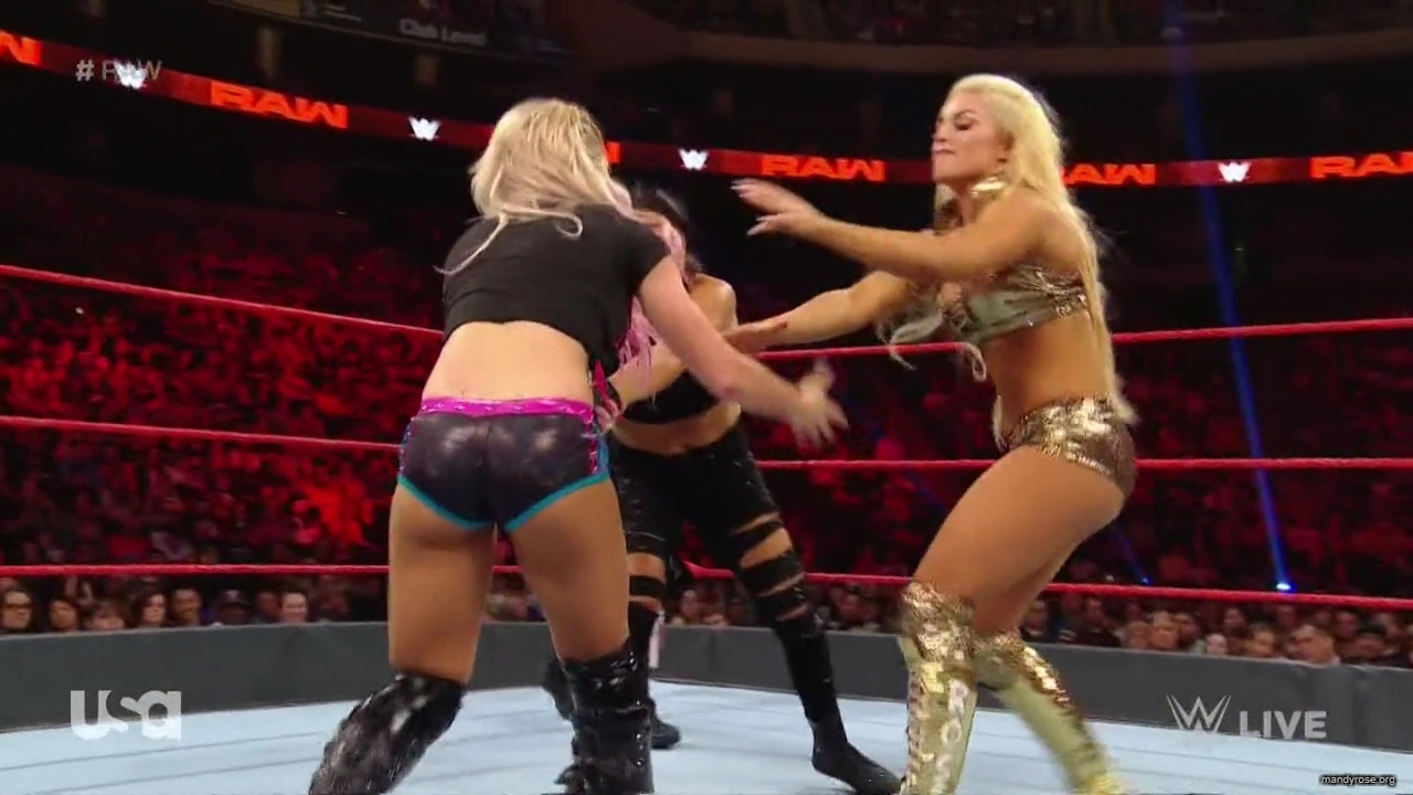 WWE_Monday_Night_RAW_2019_08_19_720p_HDTV_x264-KYR_mkv1767.jpg