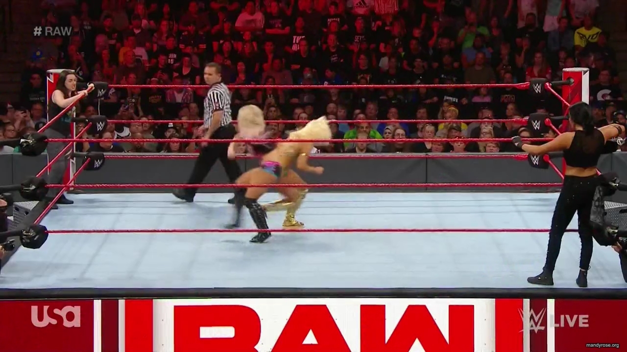 WWE_Monday_Night_RAW_2019_08_19_720p_HDTV_x264-KYR_mkv1809.jpg