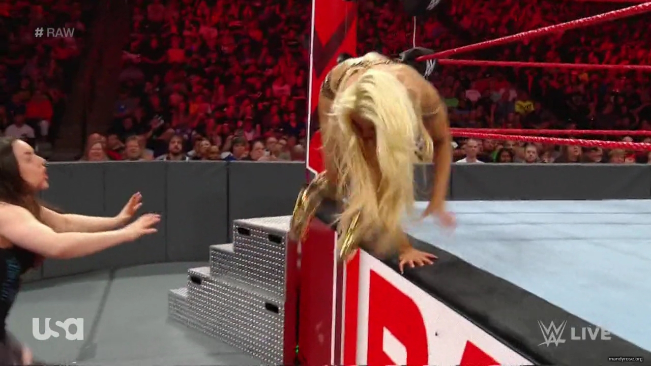 WWE_Monday_Night_RAW_2019_08_19_720p_HDTV_x264-KYR_mkv1837.jpg