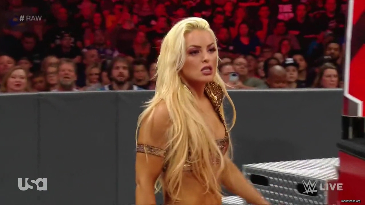 WWE_Monday_Night_RAW_2019_08_19_720p_HDTV_x264-KYR_mkv1841.jpg